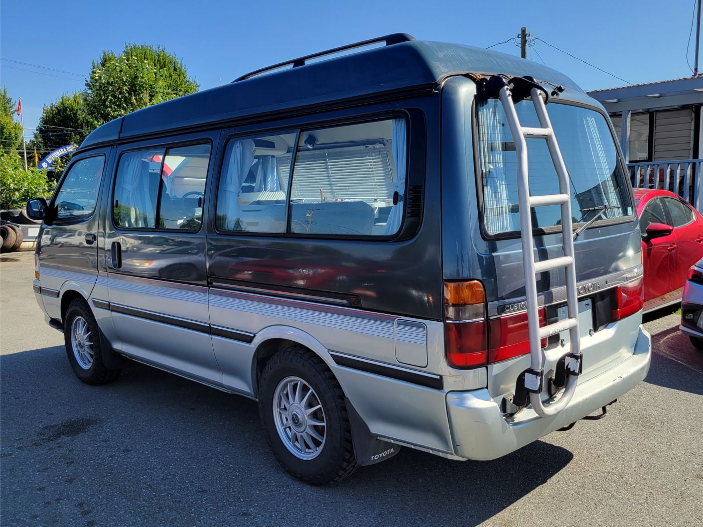 Toyota Hiace PopTop Campervan DIESEL JDM Import Ltd.