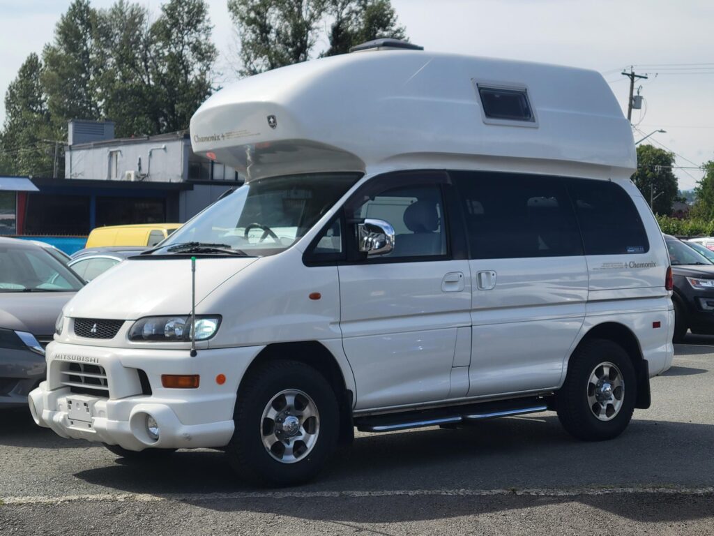 2003 Mitsubishi Delica Campervan 4WD Raised Roof Chamonix