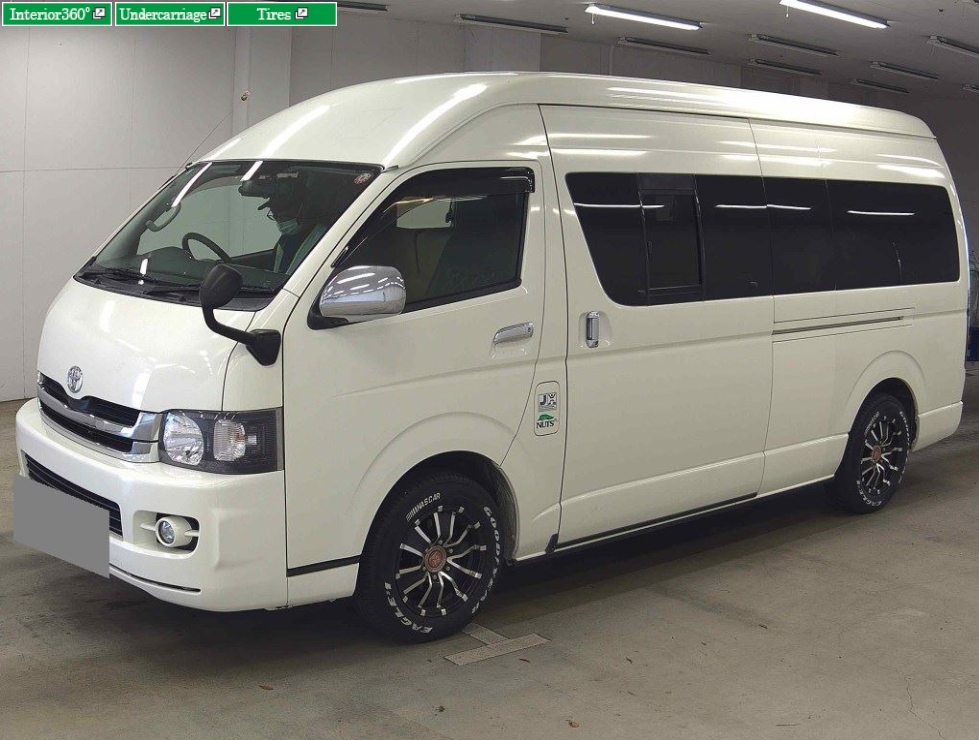 2010 Toyota Hiace by NUTS RV