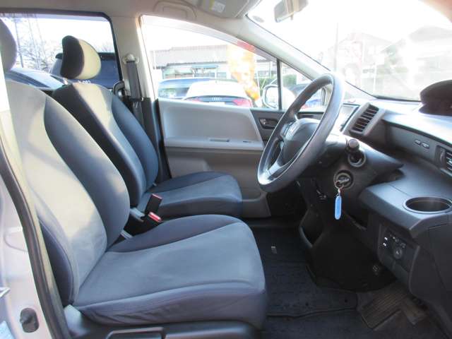 2008 Honda Freed – thumbnail 3