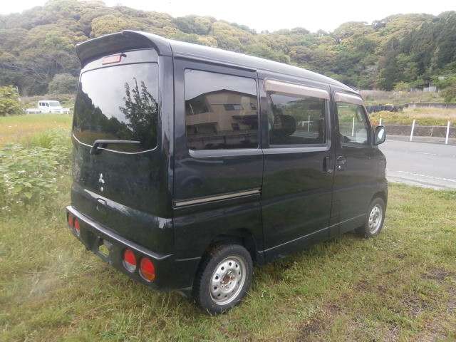 2009 Mitsubishi Town Box – thumbnail 3