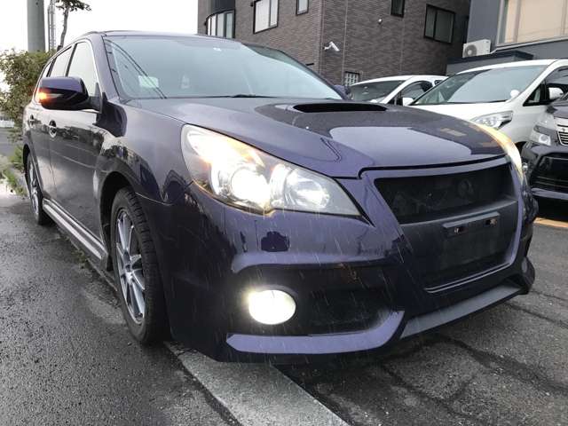 2009 Subaru Legacy Touring Wagon – thumbnail 2