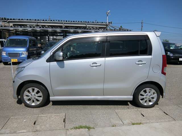 2010 Suzuki Wagon R – thumbnail 3