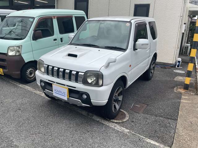 2010 Suzuki Jimny – thumbnail 2