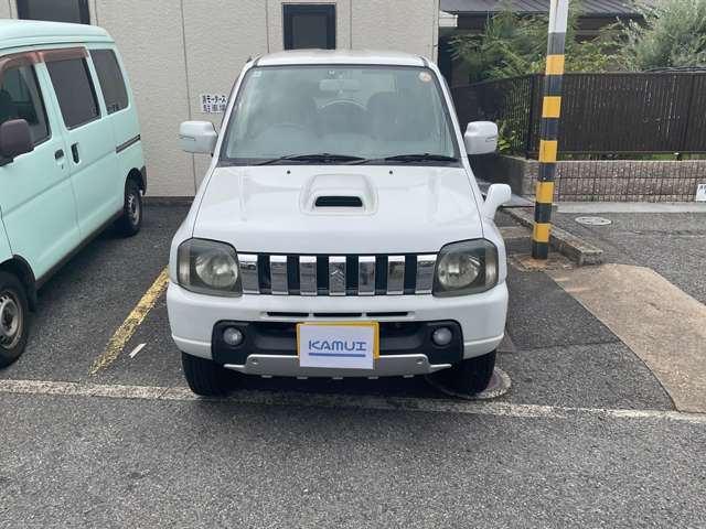 2010 Suzuki Jimny – thumbnail 3