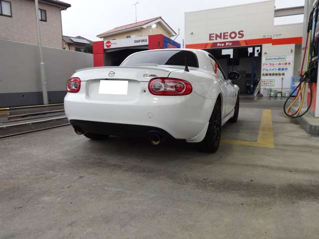 2010 Mazda Roadster – thumbnail 3