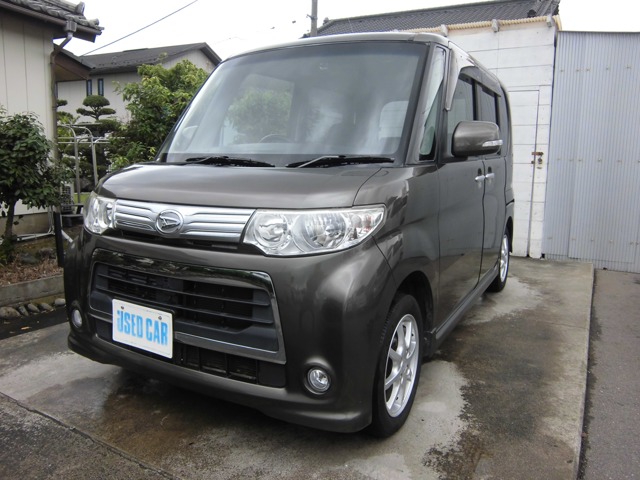 2010 Daihatsu Tanto