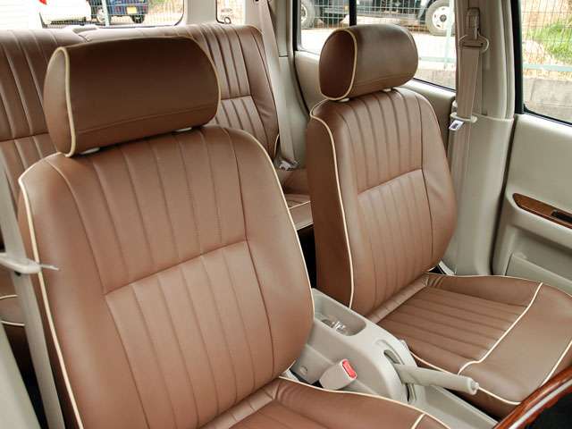 1997 Nissan Rasheen – thumbnail 4