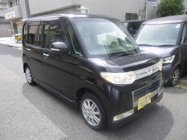 2010 Daihatsu Tanto