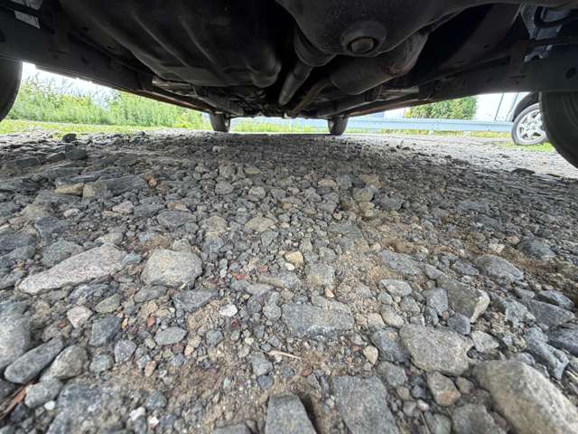 2010 Daihatsu Mira – thumbnail 2