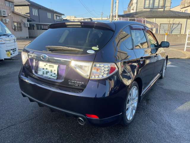 2009 Subaru Impreza Hatchback – thumbnail 2