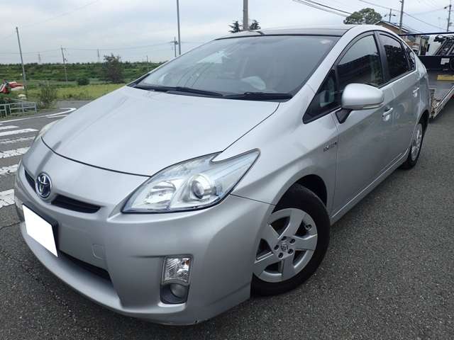 2010 Toyota Prius – thumbnail 3