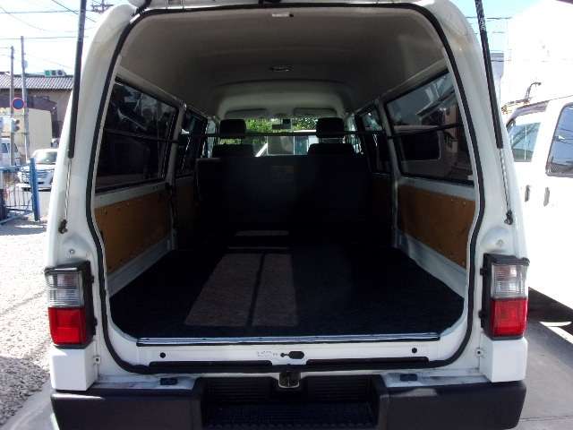 2003 Mitsubishi Delica Cargo – thumbnail 2