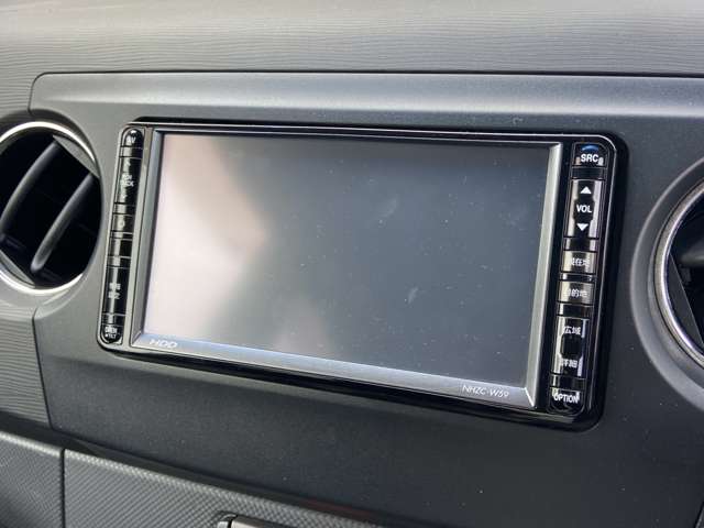 2010 Daihatsu Tanto Exe – thumbnail 2