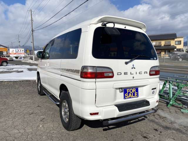 2004 Mitsubishi Delica Space Gear – thumbnail 4
