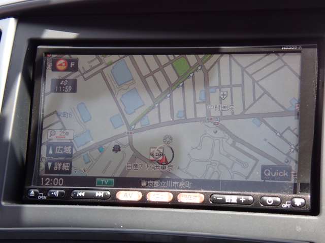 2010 Nissan Serena – thumbnail 3