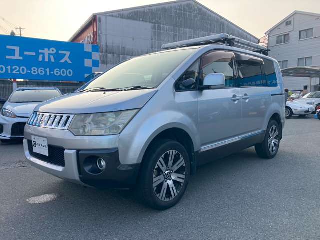 2010 Mitsubishi Delica D:5 – thumbnail 3