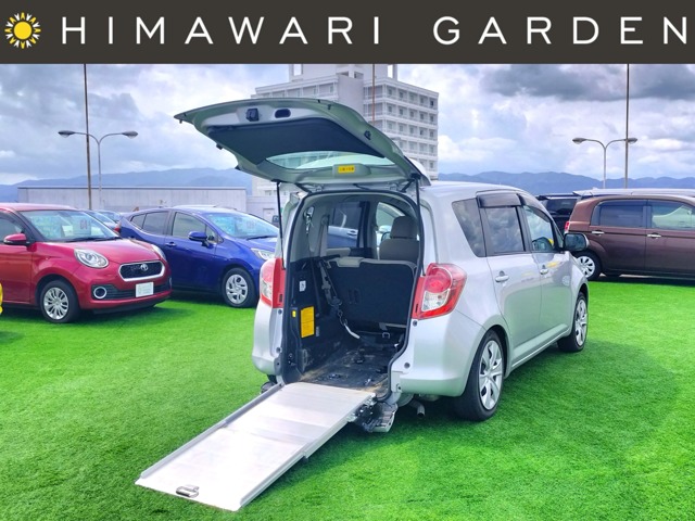 2010 Toyota Ractis