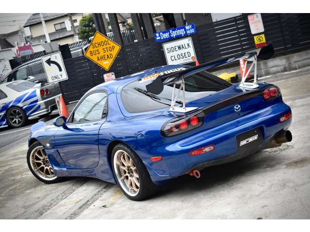 2001 Mazda RX-7 – thumbnail 4