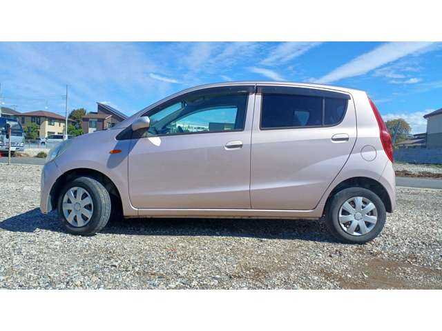 2010 Daihatsu Mira – thumbnail 4