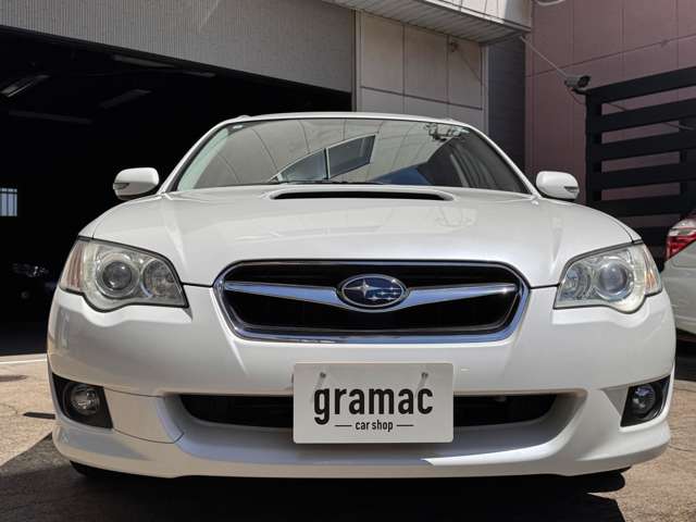2009 Subaru Legacy Touring Wagon – thumbnail 2