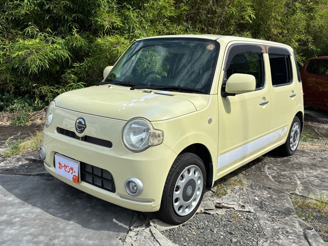 2010 Daihatsu Mira Cocoa