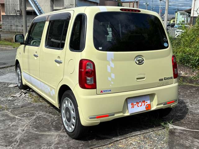 2010 Daihatsu Mira Cocoa – thumbnail 2