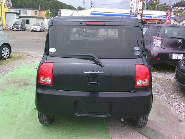 2009 Suzuki Alto Lapin – thumbnail 3