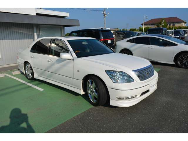 2003 Toyota Celsior – thumbnail 4