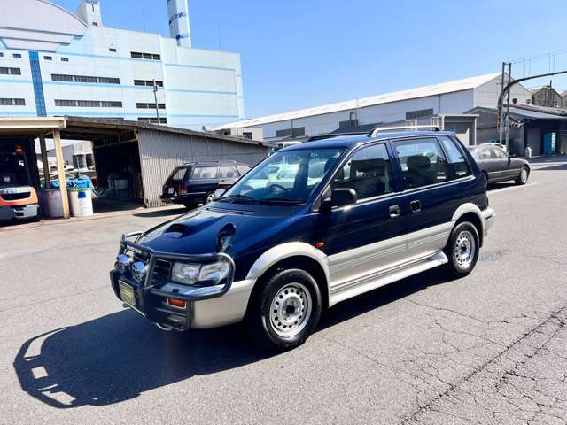 1996 Mitsubishi RVR – thumbnail 4