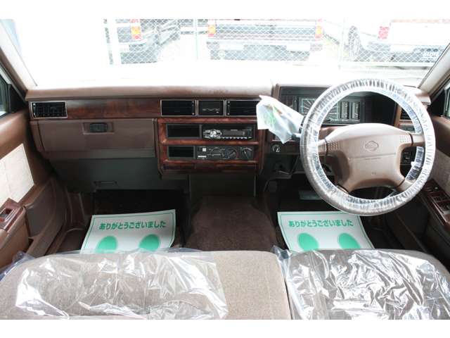 1997 Nissan Gloria Wagon – thumbnail 3