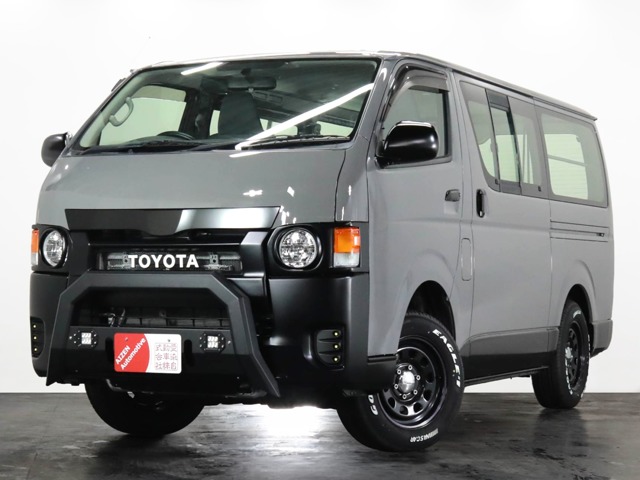 2010 Toyota Hiace