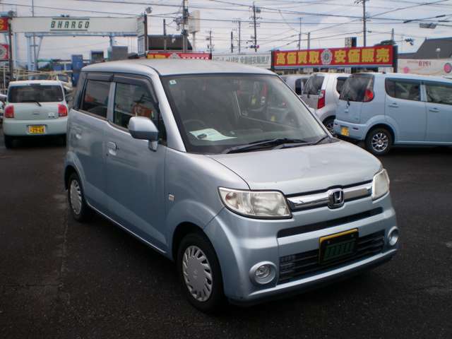 2010 Honda Zest – thumbnail 3