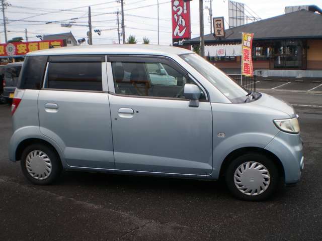2010 Honda Zest – thumbnail 4