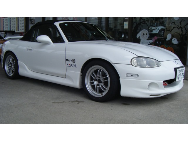 2000 Mazda Roadster