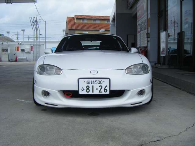 2000 Mazda Roadster – thumbnail 2