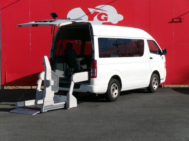2009 Toyota Regius Ace