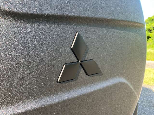 2008 Mitsubishi Pajero Mini – thumbnail 2