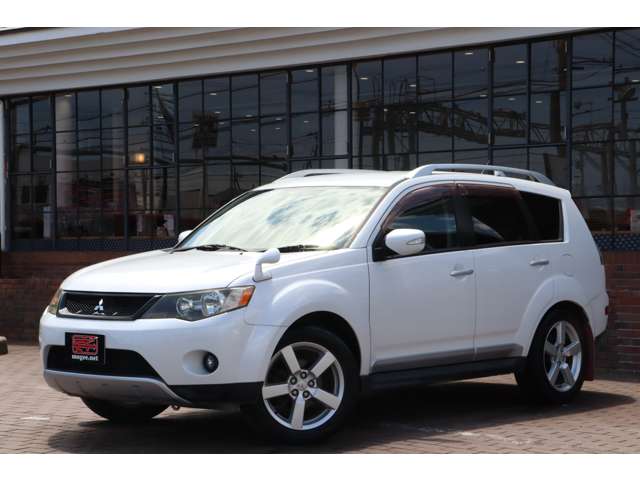 2009 Mitsubishi Outlander – thumbnail 4