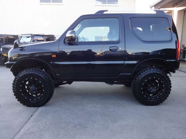 2009 Suzuki Jimny – thumbnail 2