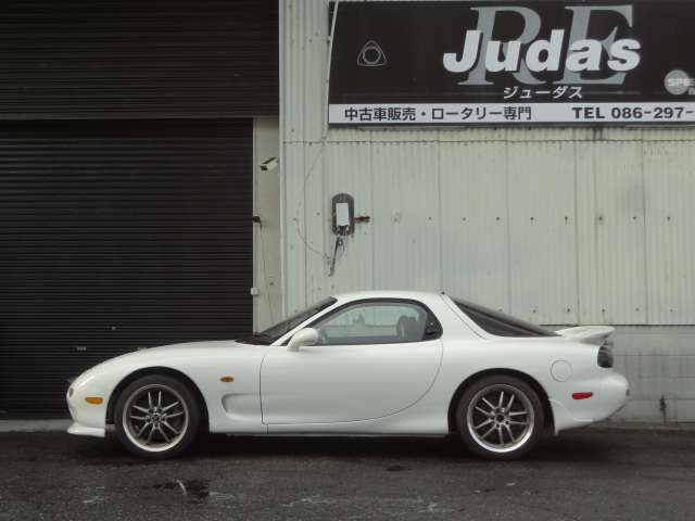 1997 Mazda Efini RX-7 – thumbnail 2