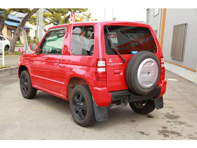 2008 Mitsubishi Pajero Mini – thumbnail 2