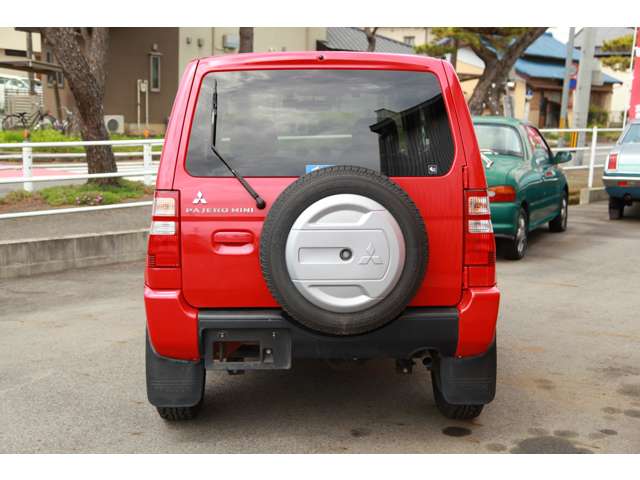 2008 Mitsubishi Pajero Mini – thumbnail 4
