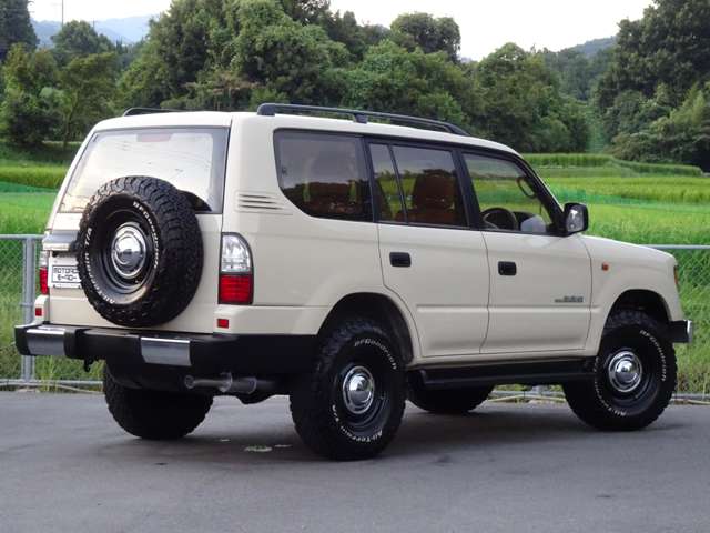 2001 Toyota Land Cruiser Prado – thumbnail 2