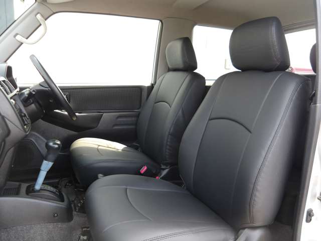 2002 Mitsubishi Pajero Mini – thumbnail 4