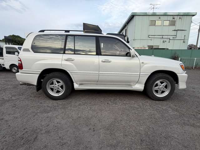 1999 Toyota Land Cruiser 100 – thumbnail 2