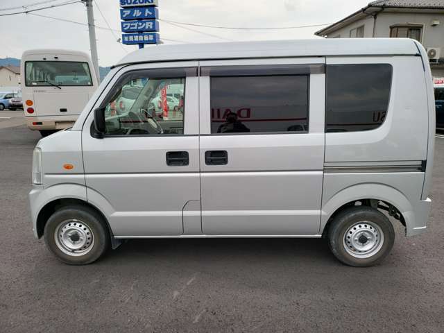 2010 Suzuki Every – thumbnail 3