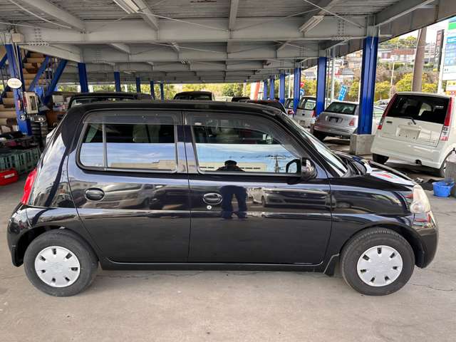 2009 Daihatsu Esse – thumbnail 4