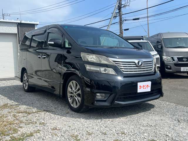 2010 Toyota Vellfire – thumbnail 3