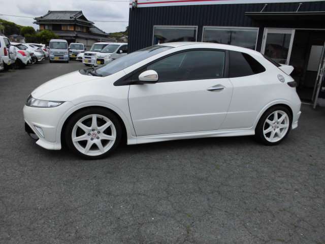 2010 Honda Civic Type R Euro – thumbnail 4